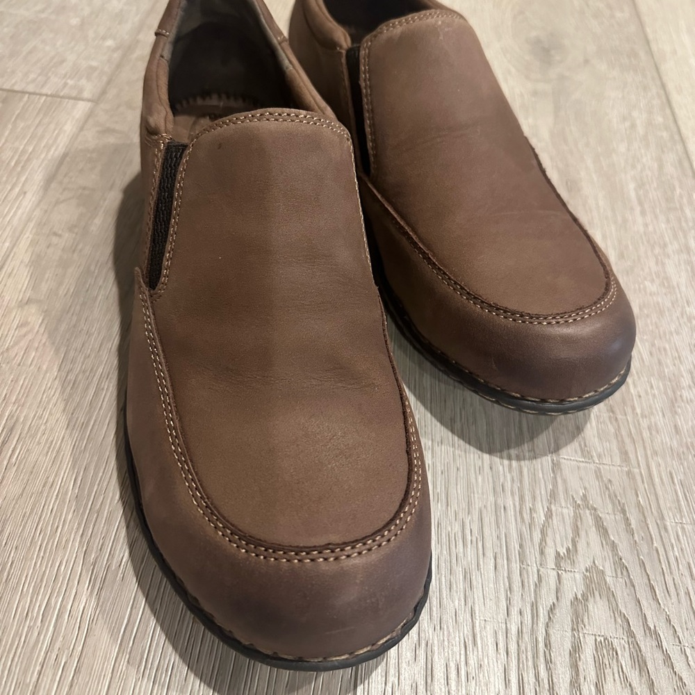 Carolina men shoes new condition
